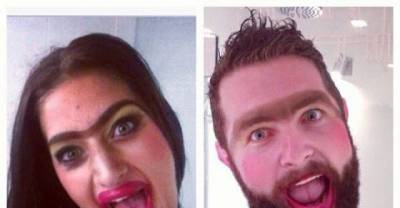 This Guy is Making Fun Of Girls' Tinder Profiles. The Result Are Hilarious!