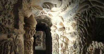 The Real Pebble Palace That the Postman Built