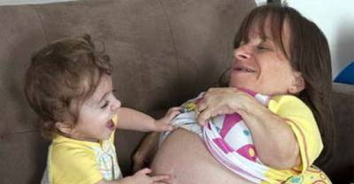 Mama Mia! The World's Oddest Mothers!
