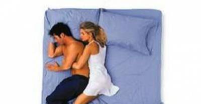10 Cuddling Explanations: What Your Sleeping Habits Say About Your Relationship.