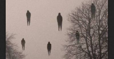19 Pictures That Are Creepy As F*ck