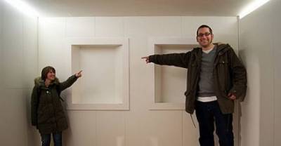 13 optical illusions that are way better than the blue and black dress
