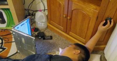Extreme Laziness! #13 Is The height Of Laziness