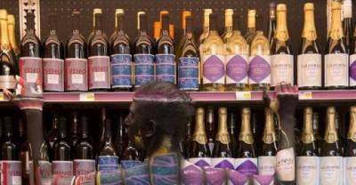 You Will Be Shocked To See Camouflage And Optical Illusions With Human's Body.