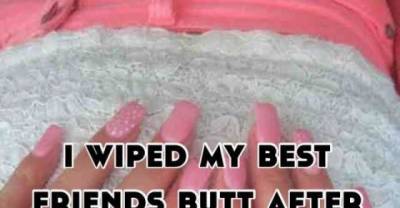 What Gross Things Do You Do With Your Best Friend That You'd Never Admit? People Took To Whisper To Divulge Their Dirty Secrets!