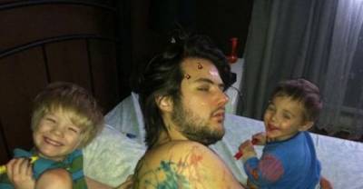 15 hilarious Pics proving that parenting is the hardest job in the world. #11 made me laugh so hard!