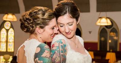 16 Amazing Couple Tattoos That Will make You Look Twice. #5 Is Just Brilliant