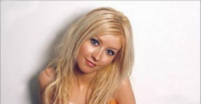 Pictures That Girls From the 90s Had Hanging In Her Room