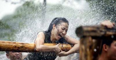Brutal Female Bodyguards Training in China