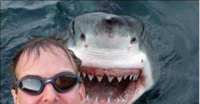 10 Amazingly Hysterical Selfies That Will Make You Go LOL..!!