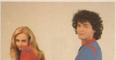 12 Of The Most Awkwardly Embarrassing Family Portraits