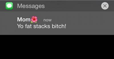 17 Hilarious Texts From Moms That Must Be Stopped