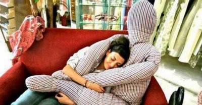 22 Signs That You Feel Desperately Alone