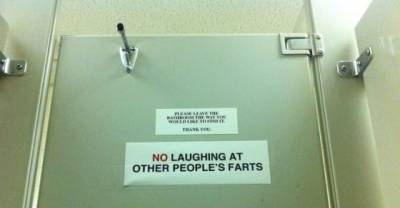 35 Hysterical Public Restroom Signs
