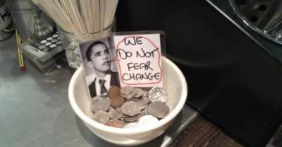 28 Hilarious Tip Jar Fails That Will Make You Laugh Out Loud