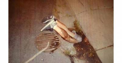 20 Guys Who Got Stuck Somewhere Extraordinarily Dumb