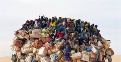 16 Insanely Overloaded Vehicles from Around the World