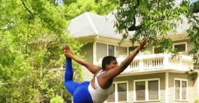 Plus-Sized Yogi Has Totally Changed The Face Of Fitness On Instagram