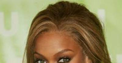 Tyra Banks Posts Dramatic Makeup-Free Selfie: 'You Deserve to See the Real Me'