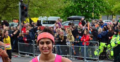 Women Ran The London Marathon With Blood Dripping Down Her To Raise Awareness For "Period Shamers"