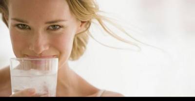 10 Good Ways to Look Sober When You Really Aren&rsquo;t