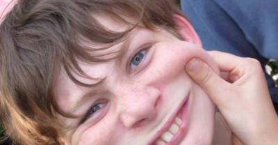 Faking That Smile Will Make You Feel Worse! Check Out These Psychological Facts For More Tips!