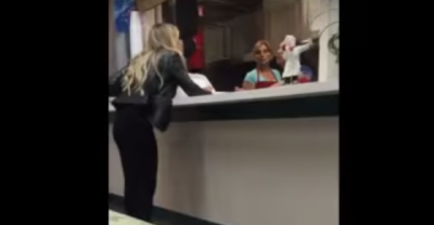 Woman Completely Loses It Over Wrong Kebab Order, Gets Instant Comeuppance.
