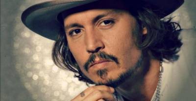 20 Celebrities With A History Of Self-harming