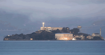 10 Brilliant And Thrilling Historical Prison Breaks
