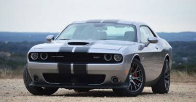 Guy Tries To Race Dodge Challenger Then Gets A Nice Surprise