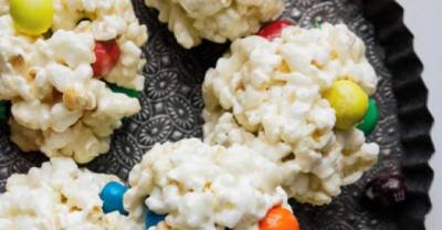 5 Decadent Candy-Studded Desserts That Are Totally Delicious!