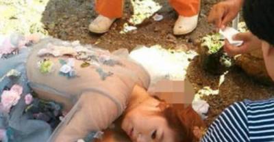 Nurse Hailed The 'prettiest Bride' In China After Trying To Save A Drowned Man While Still Wearing Her Wedding Dress