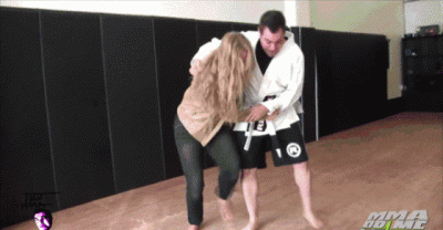Ronda Rousey Beats Up Man After He Tells Her She Can't