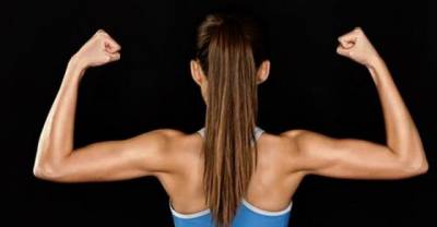 The No-Equipment Arm Workout You Can Do ANYWHERE