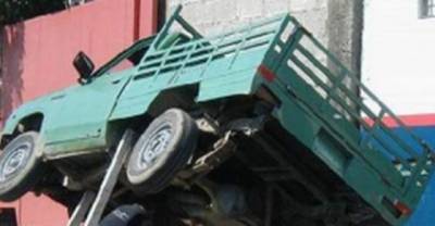 Some People Are Simply Asking For It - Accidents Waiting To Happen!