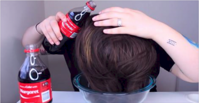 She Pours 2 Bottles Of Coca-Cola All Over Her Hair. I Literally Can't Believe How Good This Looks!