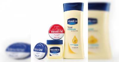 8 Amazing Uses For Vaseline You'll Wish You Knew Long Ago