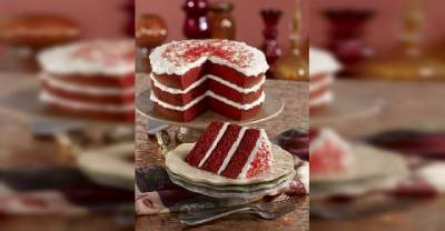 You've Been Cutting Cake Wrong All Your Life But Now Experts Have Revealed The Scientific Way To Slice