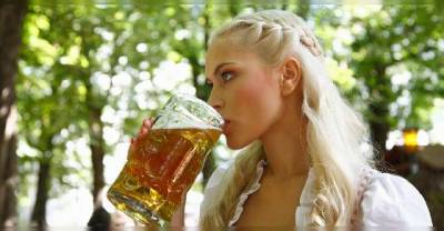 How Beer Makes You Better In Bed