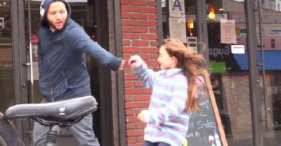 A Social Experiment Goes Horribly Wrong Where A Little Girl Gets Lost In The City