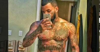 Rapper "The Game" Shows Why He Is A Real Man And Justin Bieber Is Just A Little Boy