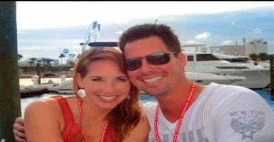 He Lost His Fianc&eacute;e in A Tragic Way. Who He Finds on A Dating Site Has His Mom Doing A Double Take.
