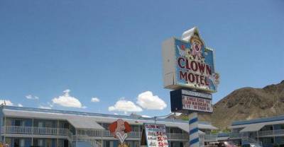 Would You Spend The Night At This Creepy Clown Motel?