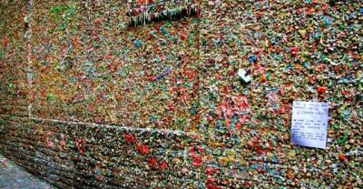 Watch 20 Years Worth Of Gum Get Power-Washed Off A Wall In Seattle