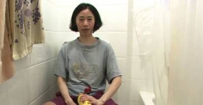 Woman Saves Money By Not Using Toilet Paper Or Doing Laundry