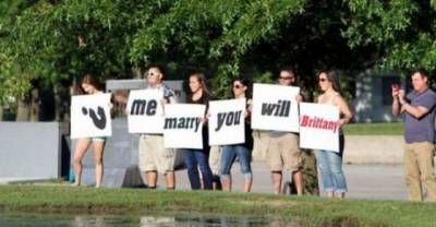 14 Of The Worst Hilarious Marriage Proposals Ever