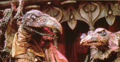 8 Terrifying Pop Culture Moments From The 80's