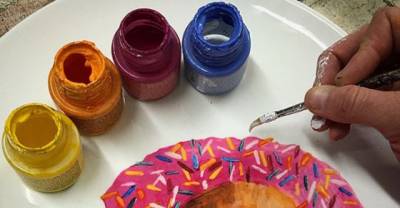 My Hyper-Realistic Plate Art Is Pretty Freaking Cool.