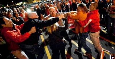 Seeing Black Friday In The 80's Vs. Black Friday Today Will Totally Shock You