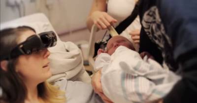Touching Moment: Blind Mother Saw Her Newborn Baby For The First Time Using A Breakthrough Eyewear